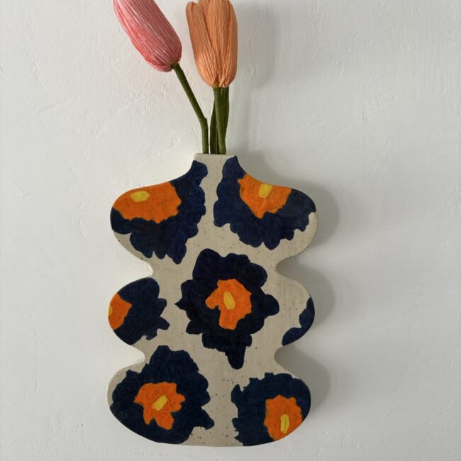 Vaso-fiori-parete-fioriblu