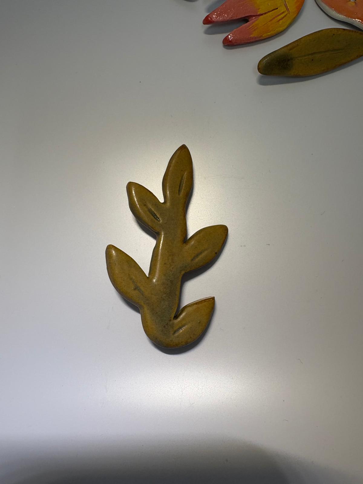 Spille per vestiti in ceramica - immagine 6